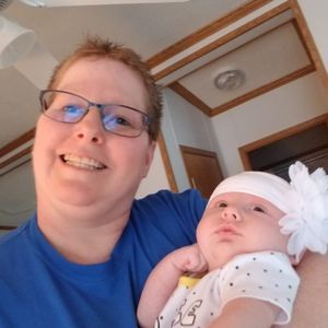 Meet your Posher, Carrie